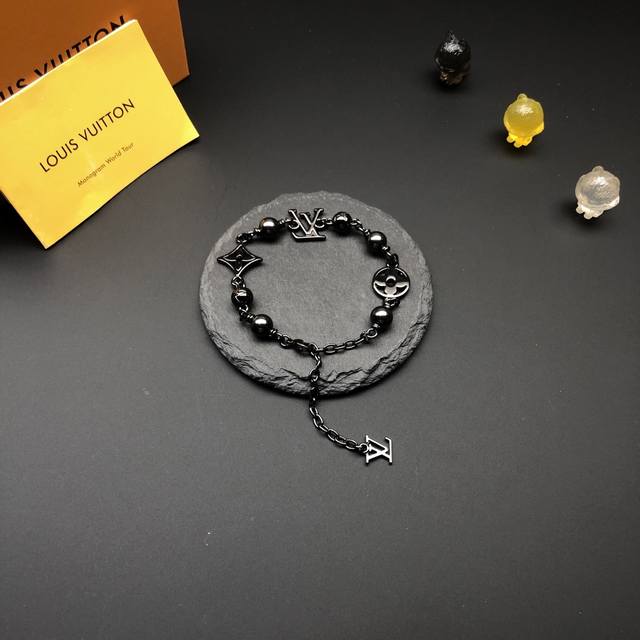 Louis Vuitton bracelet, top-level and highest version