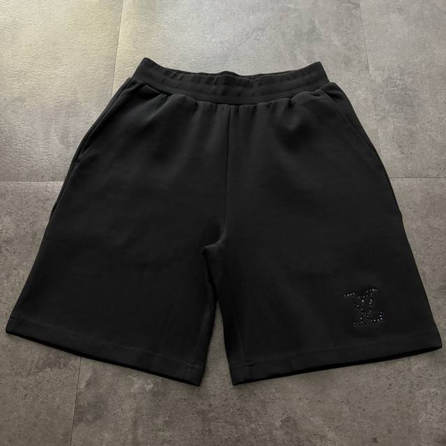 Hot-selling recommendation Lv Louis Vuitton 2025 new Logo embroidered shorts Ori