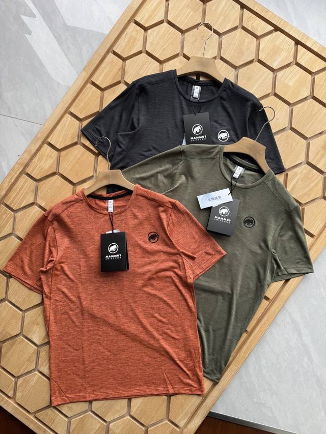 A secret to refreshing summer sports, Mammoth quick-drying technology T-shirt is