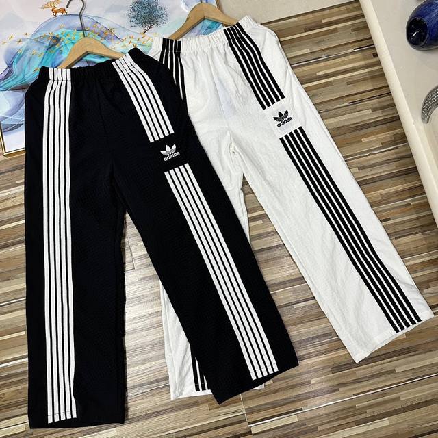 New 10,000-needle embroidery Adidas Trefoil sports trousers, white, black, three