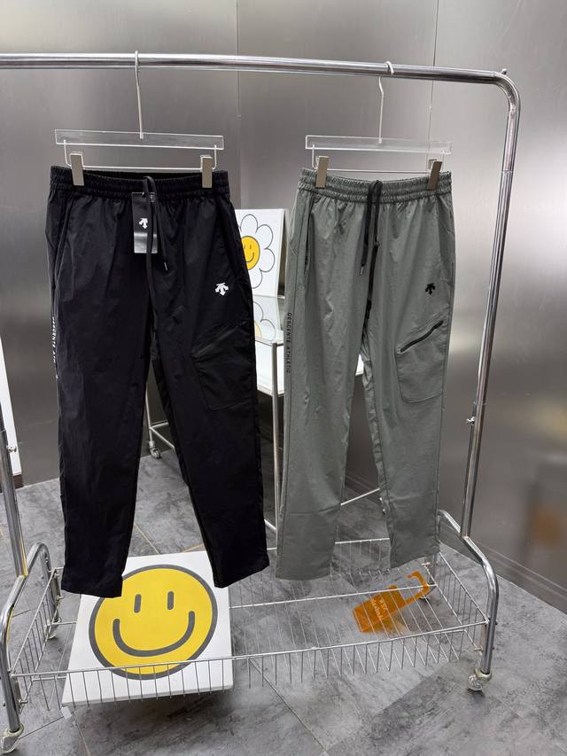 Descente Light Outdoor Commuter Men's Sports Pants Seasonal thin and silky trous
