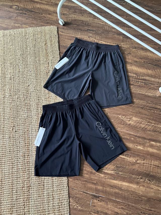 2025 new C*Kperformance casual sports shorts are perfect! Ck shorts are ultra-li
