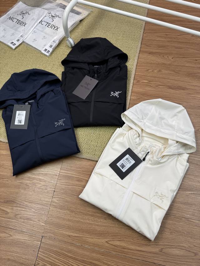 Detailed picture # Arc Teryx Arc'teryx tricolor embroidered small logo couple sk