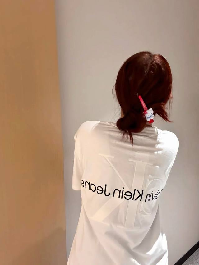 Ck charming back T : Moonlight White is my favorite! !