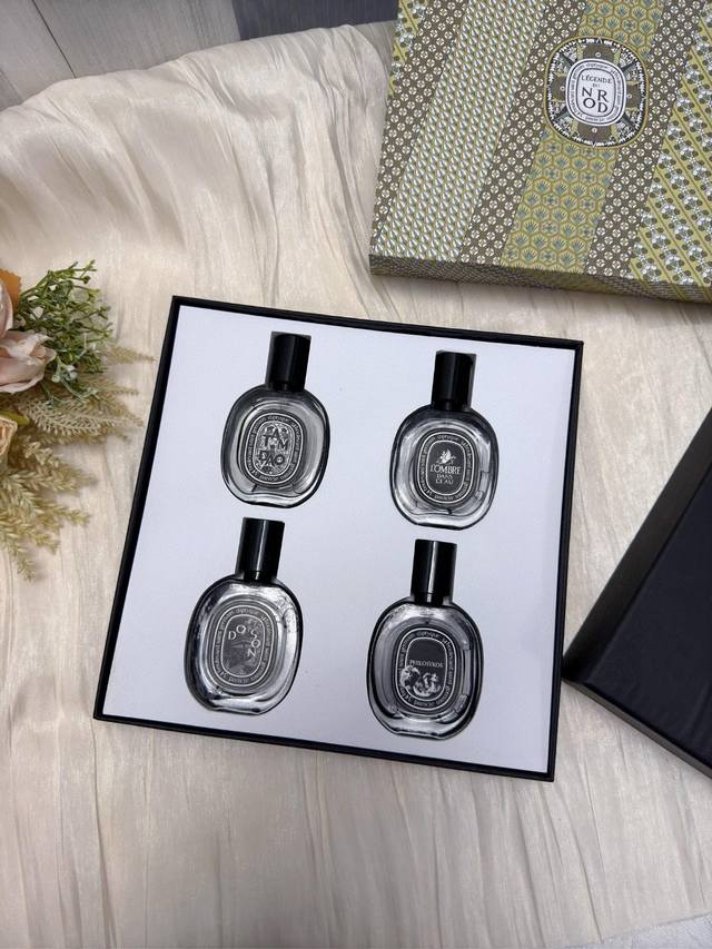 Diptyque Q version sample set 30Ml four-piece set 1. Doson Fragrance: floral Top