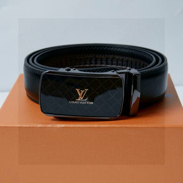 Original Louis Vuitton Louis Vuitton reflective glossy automatic smooth buckle h