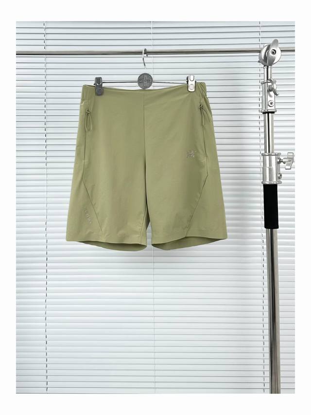 for Bird four-color reflective sports shorts black, off-white, green, gray M-4Xl