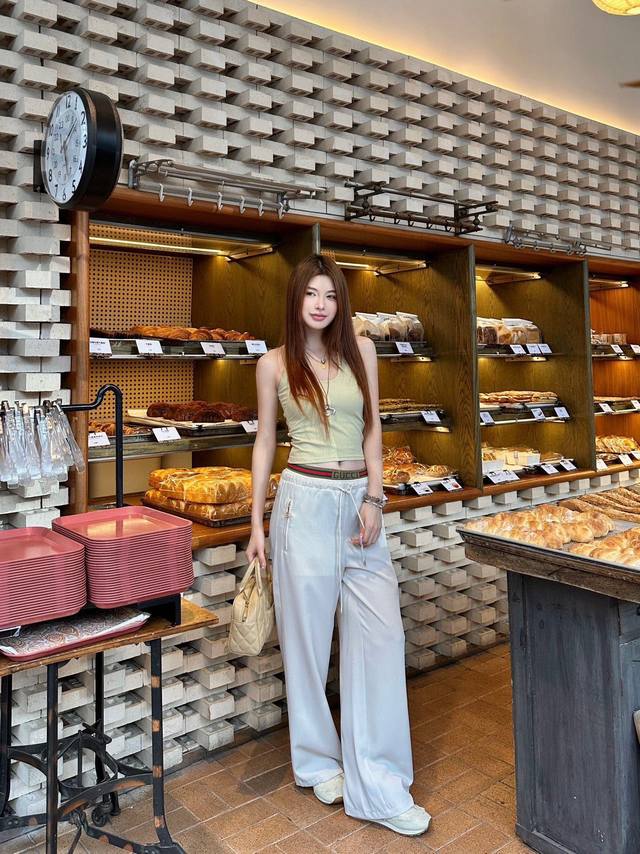 New arrival Guuci Logo ribbon decorated straight pants The matching style is als