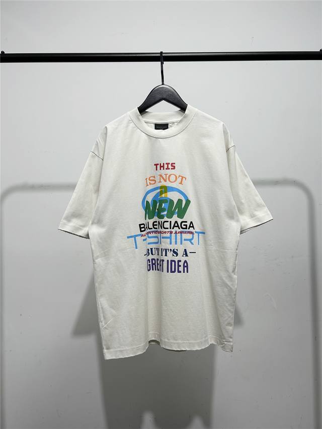 High version, very good quality! Balenciaga unisex short-sleeved T-shirt with co