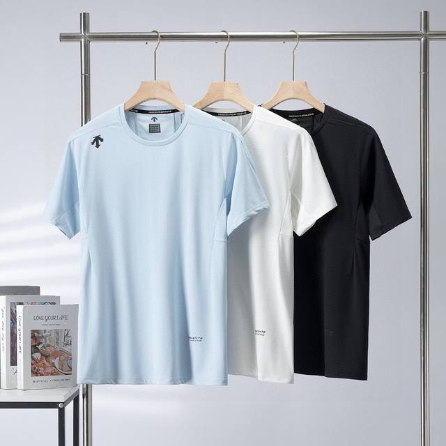 New arrival Classic Descente 25th summer new pure cotton round neck T-shirt shor