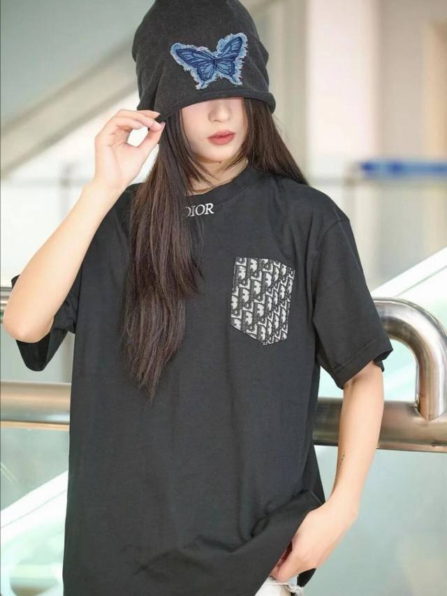 Dior patch pocket pattern embroidered short-sleeved T-shirt Custom-woven and dye