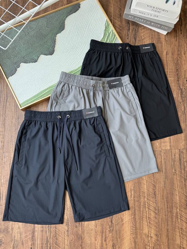 Lululemon men's summer quick-drying shorts, delicate, comfortable and soft, clos