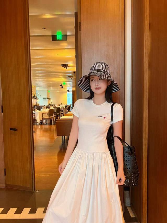 Miumiu Miu Miu letter sailboat embroidery round neck short sleeve patchwork dres