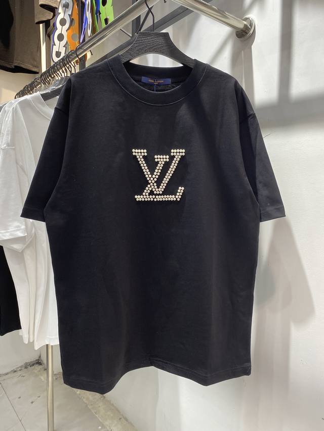 Style No.: Zmr100# Lv Louis Vuitton pearl foamed beads couple short-sleeved T-sh