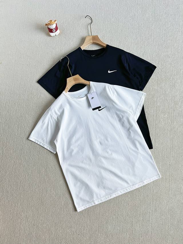 Order number 06192. Nike quick-drying running top, breathable short-sleeved spor
