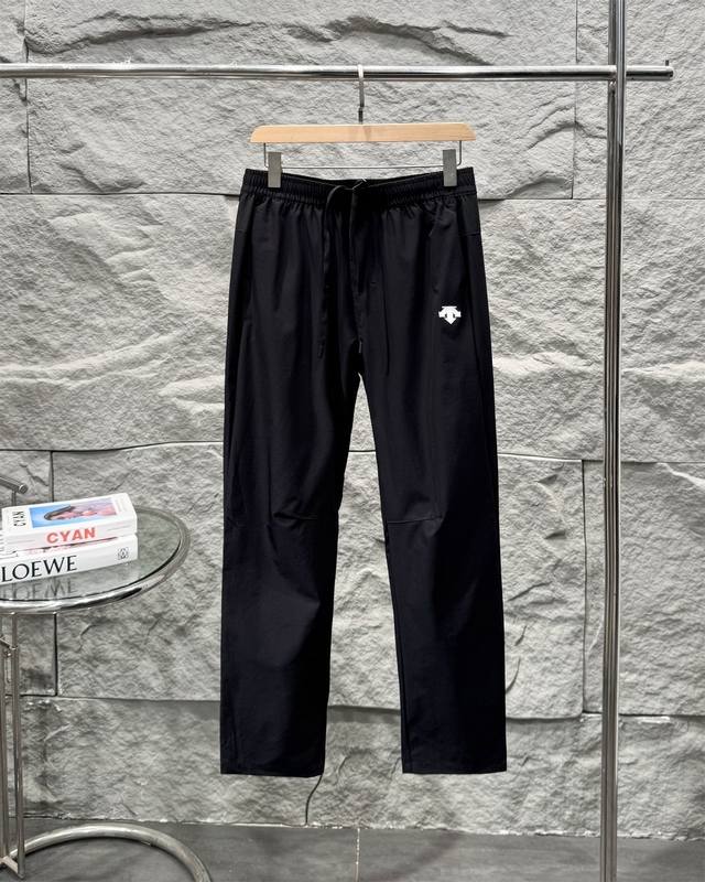 Descente: Descente 2025 Summer Woven Quick-Drying Pants with Glued Logo Flashdry