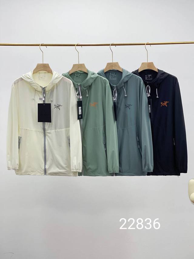 New Summer Arc'Teryx New Outdoor Hooded Sun Protection Jacket Thin Windproof and