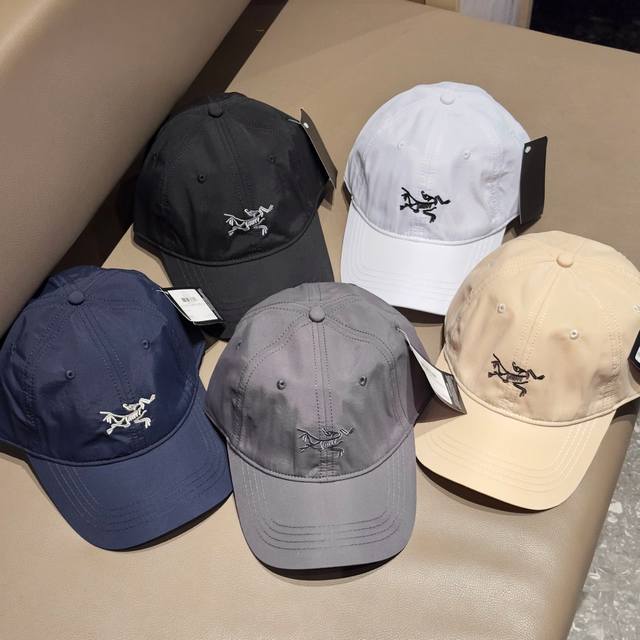 Arc'teryx baseball cap, highlight! It makes your head look smaller! Buy with con
