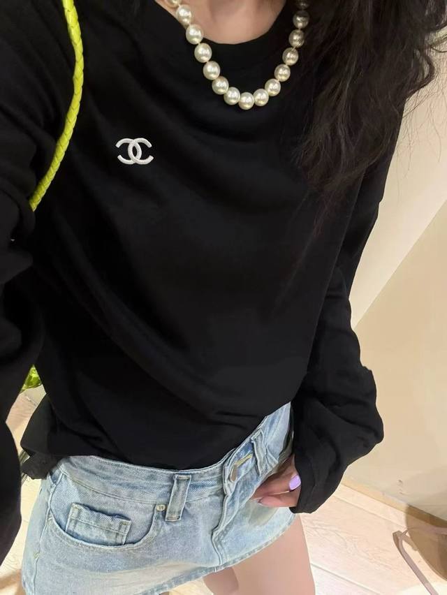 Chanel's new summer sunscreen embroidered logo long-sleeved T-shirt All Black I