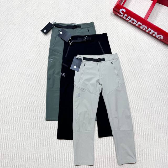 Arcteryx Gamma-Ss25 Pant. This windproof and rainproof straight sports solid col