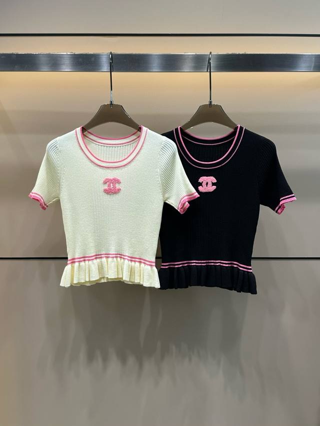 Chanel Chanel Double C Towel Embroidery Contrast Color Knitted Short Sleeve Styl