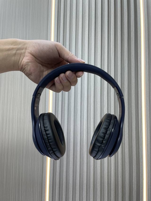 The latest official Beats Studio Pro wireless Bluetooth headset, head-mounted no