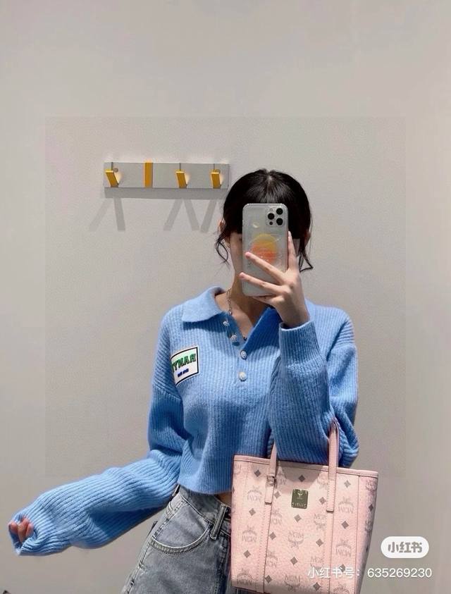 Mcm shopping basket, comes with a puppy pendant It's super popular on Xiaohongsh