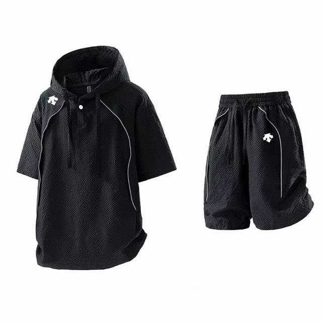 for Descente sports casual loose versatile short-sleeved + shorts set! Summer th