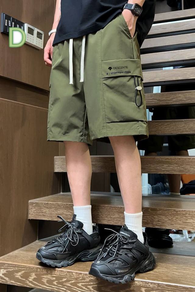 for Descente's new summer outdoor sports casual loose work shorts are cost-effec