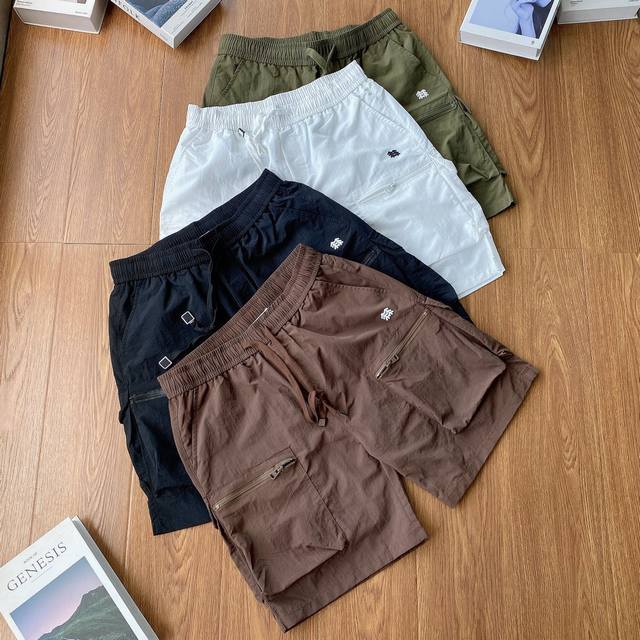 for Kolon Sport new summer outdoor multifunctional pocket work shorts Four color