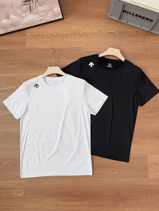 Descente Training comprehensive training moisture-absorbing and quick-drying me