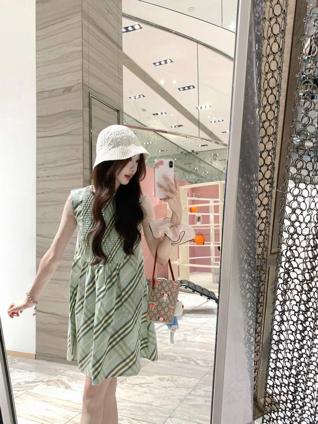New arrival Bbr Burberry green plaid dress A summer dress that you fall in love