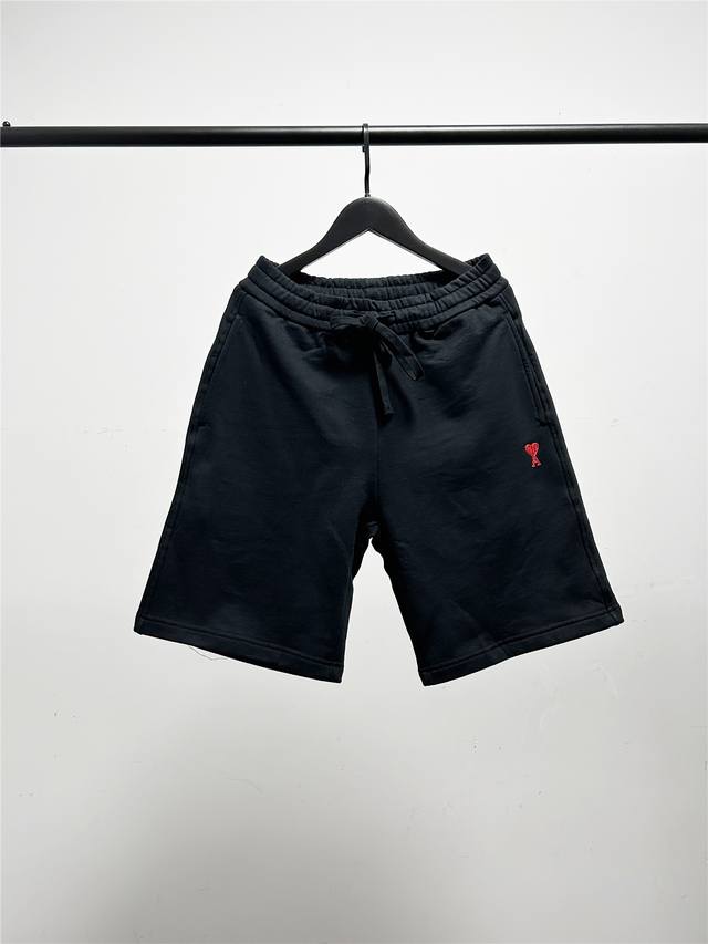 High version, very good quality! Lining hemming and striping! Ami classic small