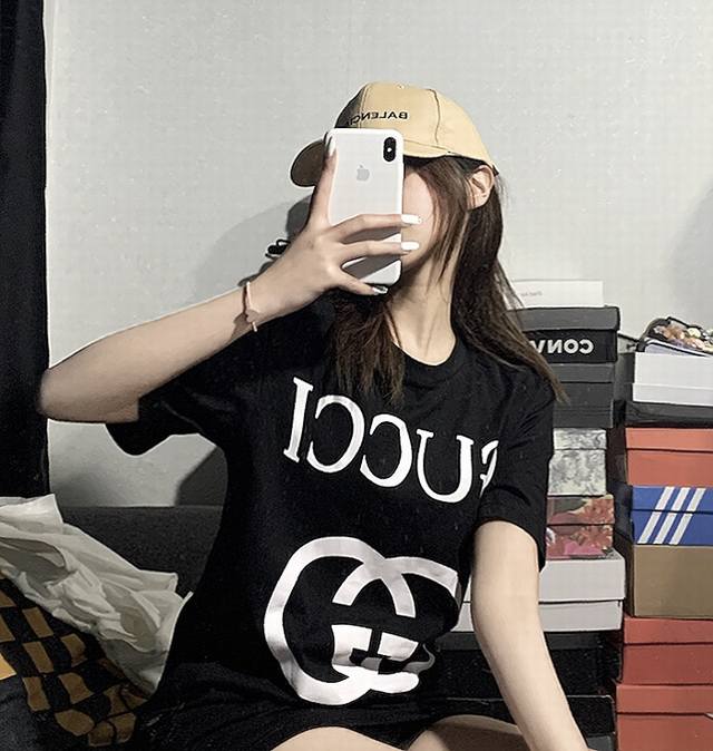 Gucci big logo two-color couple short-sleeved shirt Xiaohongshu popular style Qu