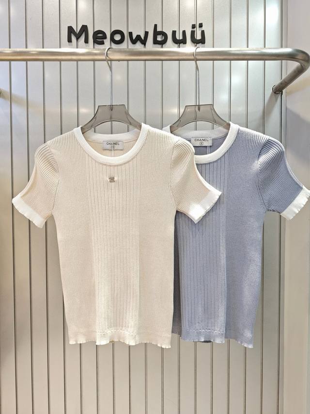Chanel Chanel hand-sewn custom double C rib knitted short sleeves Style number: