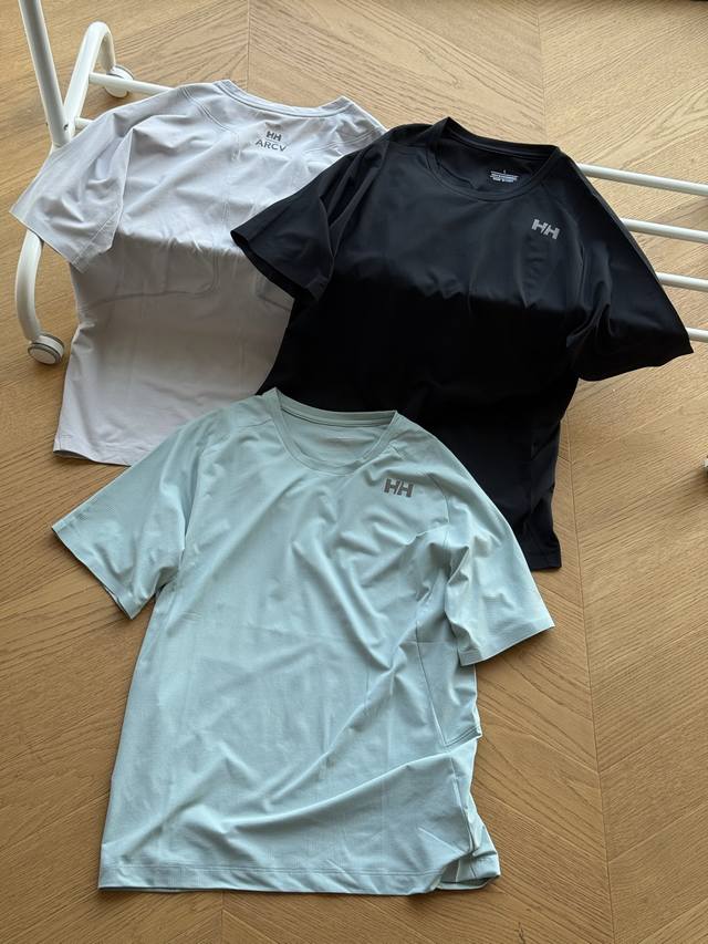 Hellyhansen Running Series Running Fitness Short Sleeve Tee Black Gray Green M~3