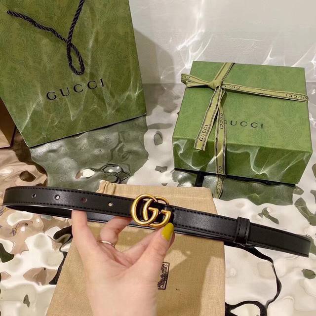 Gucci green box belt full set packaging with invoice gift box! Authentic channel