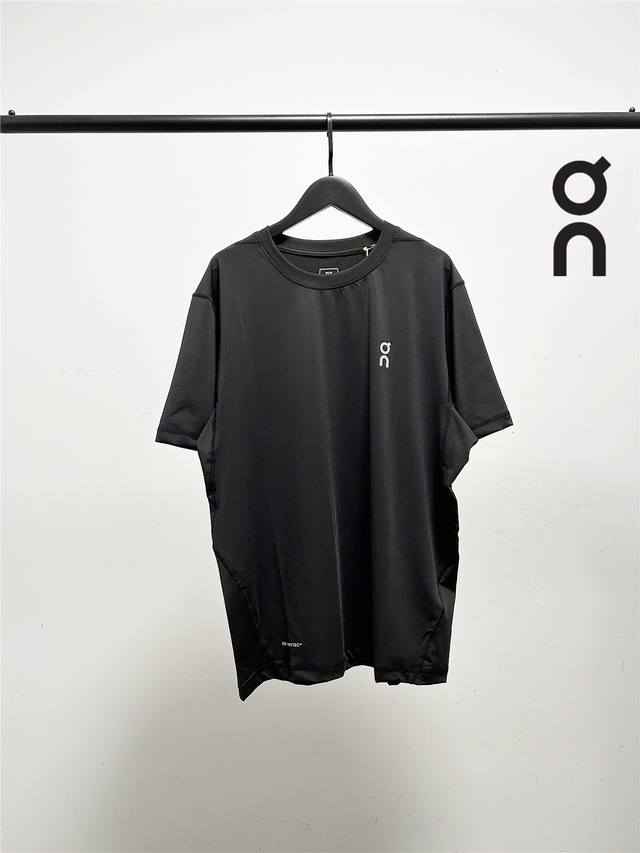 Original order, very good quality! On high-elastic sports quick-drying short-sle