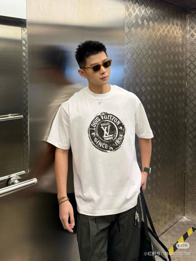 Lv new round letter pattern printed round neck short sleeves 131 Louisvuitton of