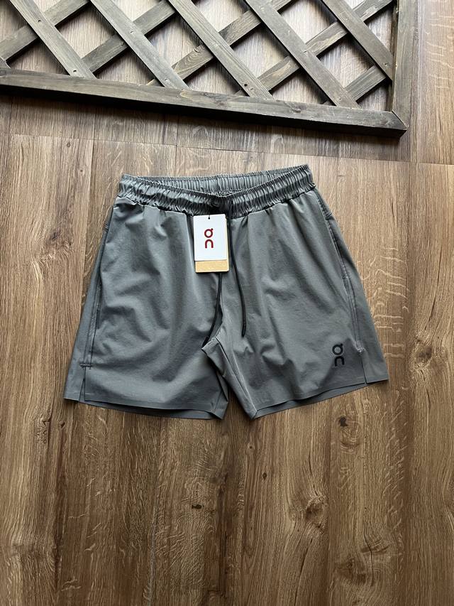For On Focus Shorts 2 The new generation of comfortable, breathable, seamless an