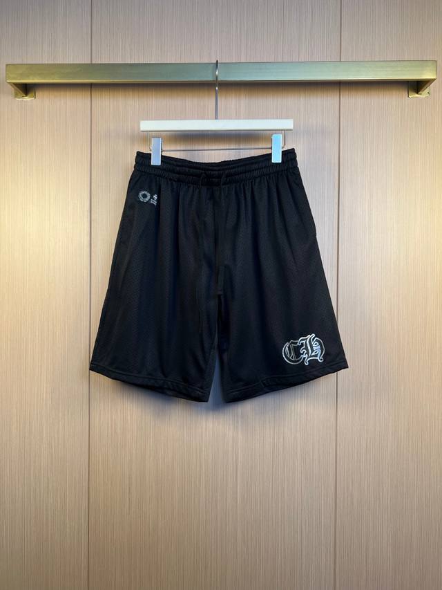 Ch Classic mesh print shorts Made of high-density polyester blended mesh fabric,