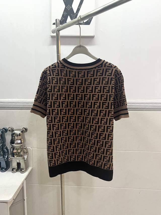 Style No. R068 Fendi Spring and Summer Series Full Ff Jacquard Logo Women's Knit