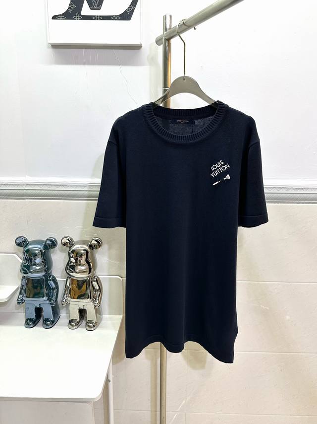 Style R014 Louis Vuitton chest embroidered pin knitted short sleeve T-shirt The
