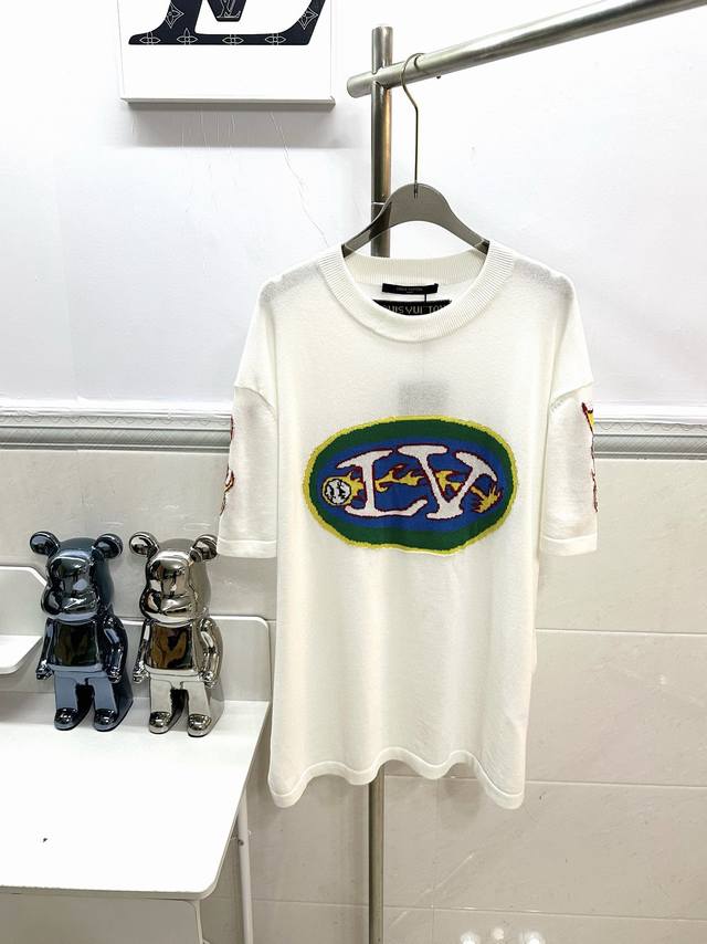 Style No. R008 Louis Vuitton Football Flame Knitted Short Sleeve T-Shirt The fab