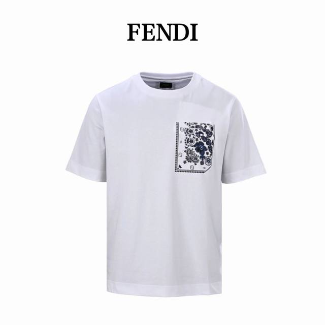 Fendi Fendi Fd Coral Flower Pocket Short Sleeve T-shirt is woven with high-count