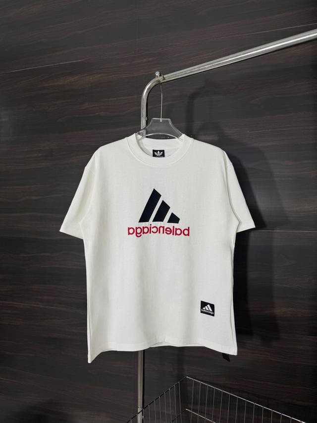 Model number: He240 Adidas-Paris Balenciaga joint double-sided embroidered round