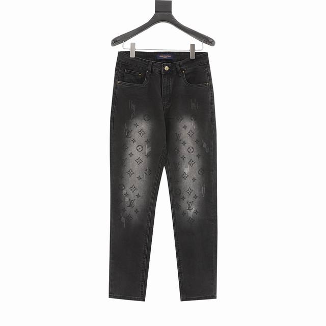 Model No. Y834 Louis Vuitton washed old flower logo jeans The most awesome jeans