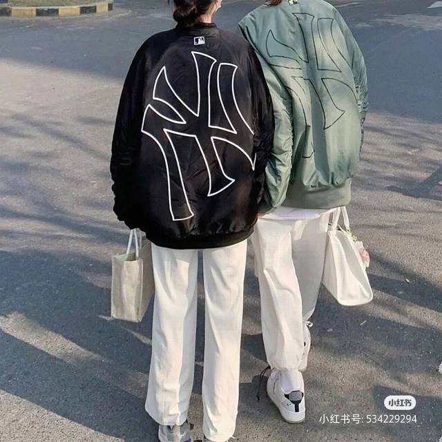 Style No.: 7261 Mlb Ny Yankees Spring Couple 3D Embroidered Flight Jacket Baseba