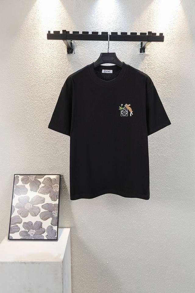 Top version Model number K463 Loewe rabbit logo embroidered short sleeves Fabric