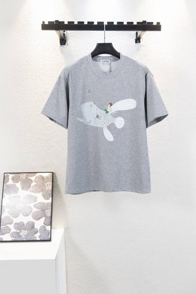 Top version Style number K470 Loewe whale print embroidered short sleeves Fabric